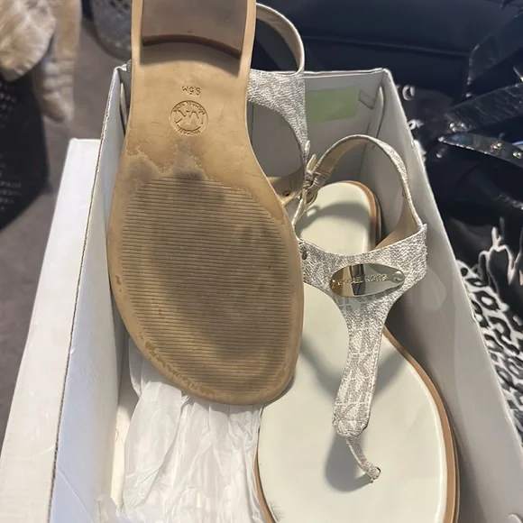 Michael Kors sandals - Picture 4 of 8